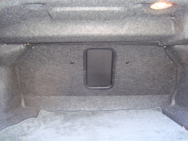 Infiniti Center Trunk 2-2.jpg