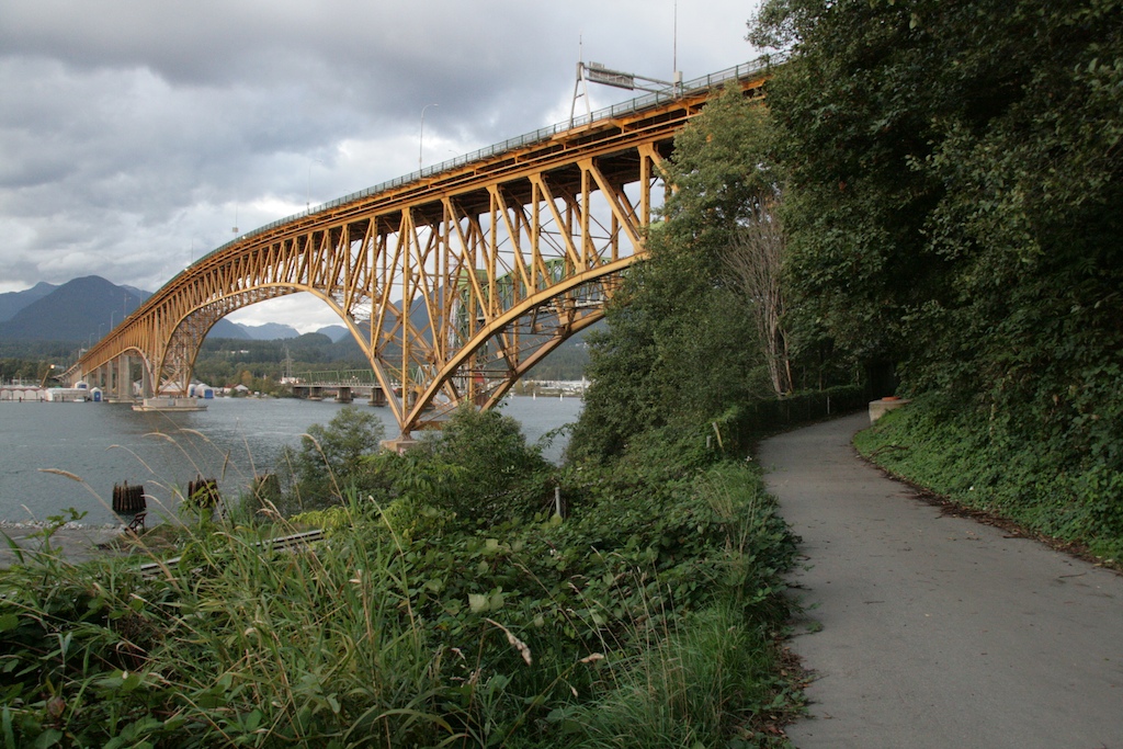 Ironworkers Memorial bridge. I take this bike path downtown :)