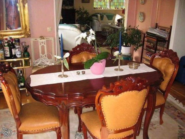 eBay table.jpg