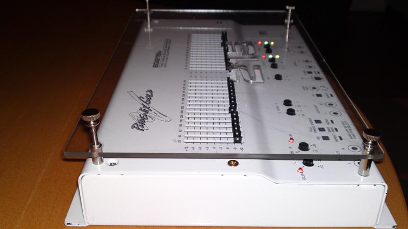30032010050 (Medium).JPG