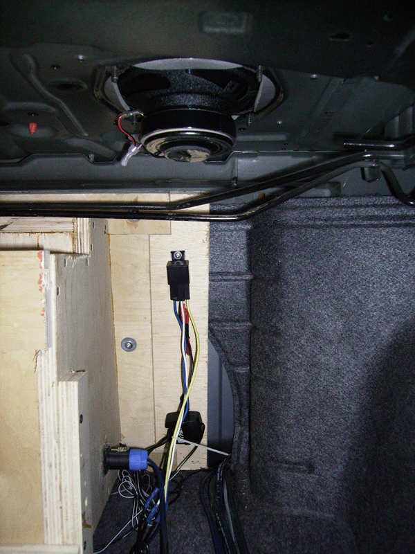 the relay helps power the LED's for the Ti block, the neon tubes for sub, and provides the remote power for the amps.<br /><br />you can also see the RSD65coax, the neon power supply, and the quick disconnect speakon plug for the sub box