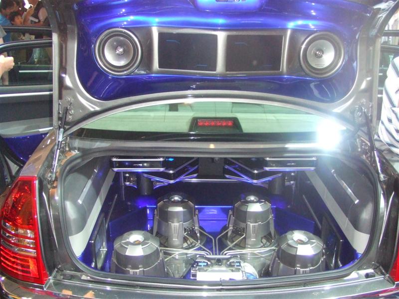 300c (3).JPG