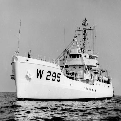 boat-400x400.jpg