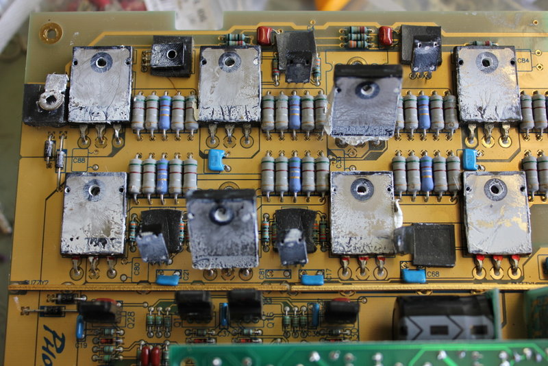 Output transistors.jpg