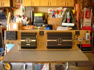 Amp rack