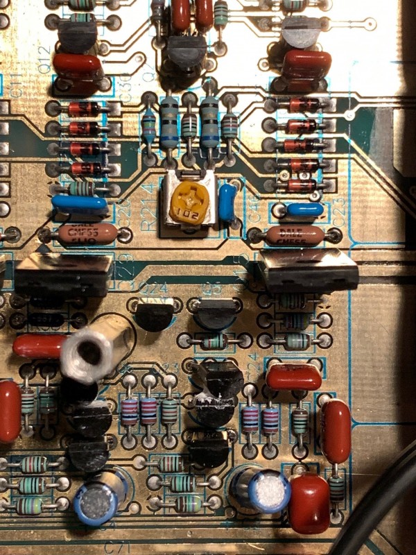 pg_amp fuse resistors.jpg