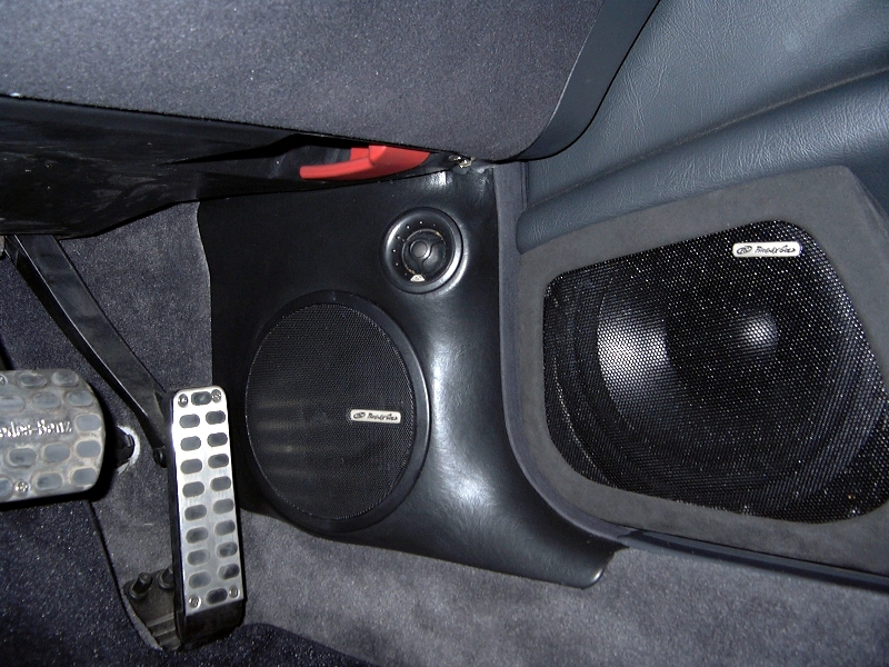 Copy of John's e320 elite kicks and door.JPG