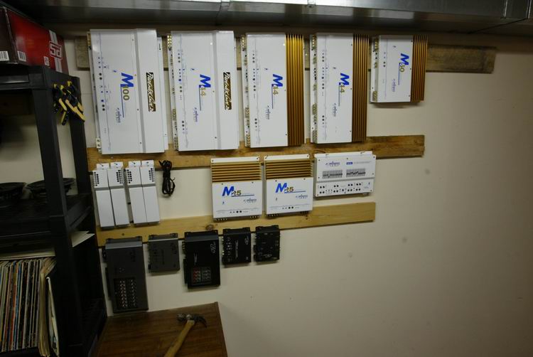 A bit more PG Porn. These are the same units as previously shown, just on display as art.