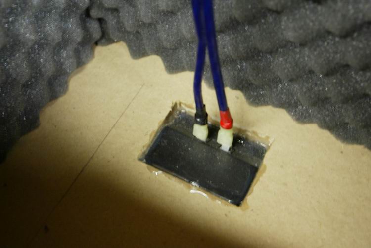 A close up of the terminal from inside the cavity. I sealed it using the WeldBond glue. It ain;t coming out.