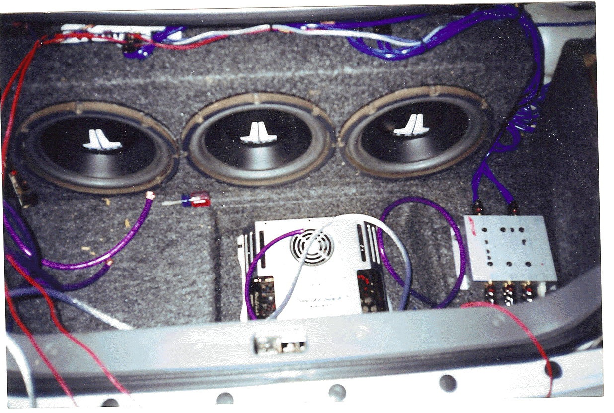 240SX Trunk Top View W subs.jpg