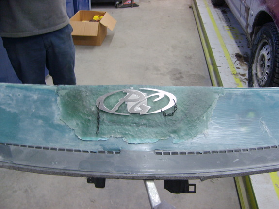 A PG logo will be installed at the front of the dash w/neon or LEDs'...