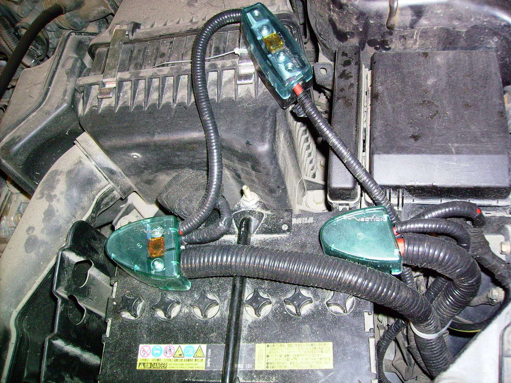 32 Under hood .jpg