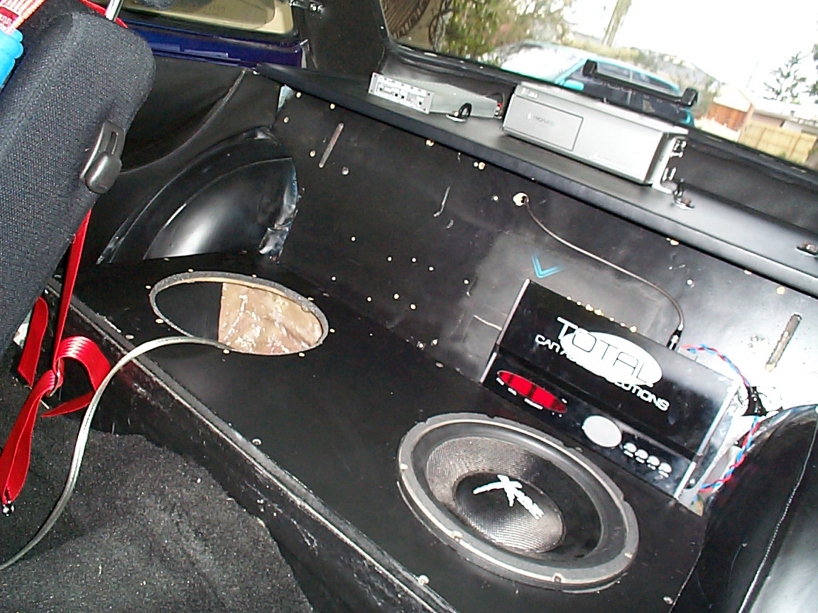 during install with XMAX. you can see Apogee dac and DEQ30