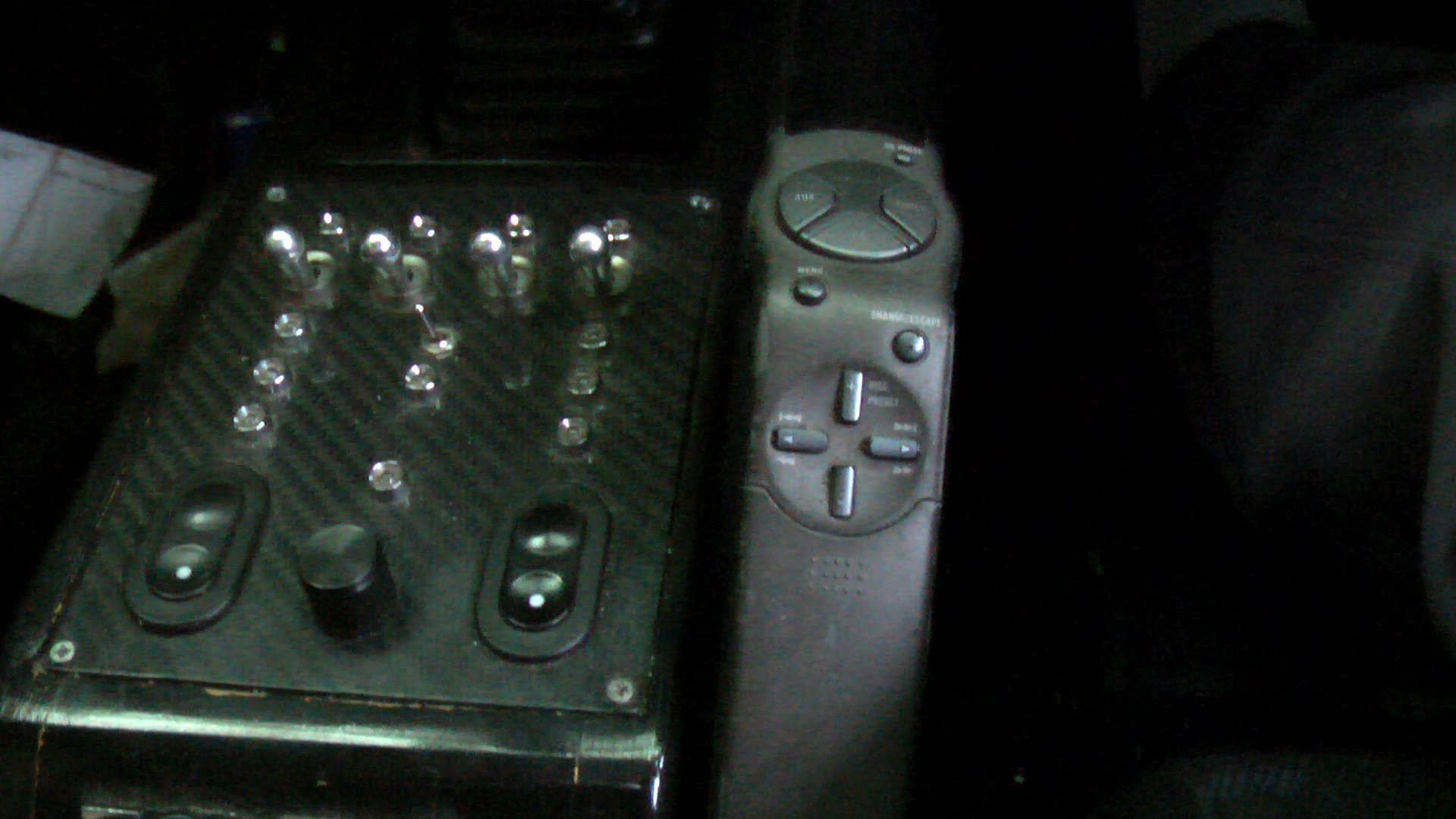 This is a custom console with 2 custom RDDP leds fitted. The panel is real CF and also has switches for amps on/off, master volume control, pwr windows etc
